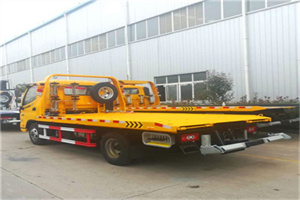 大余附近拖车救援搭电