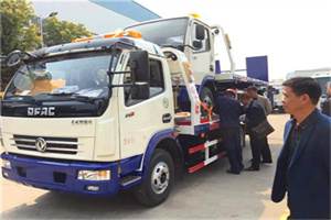 大余汽车道路救援拖车价格
